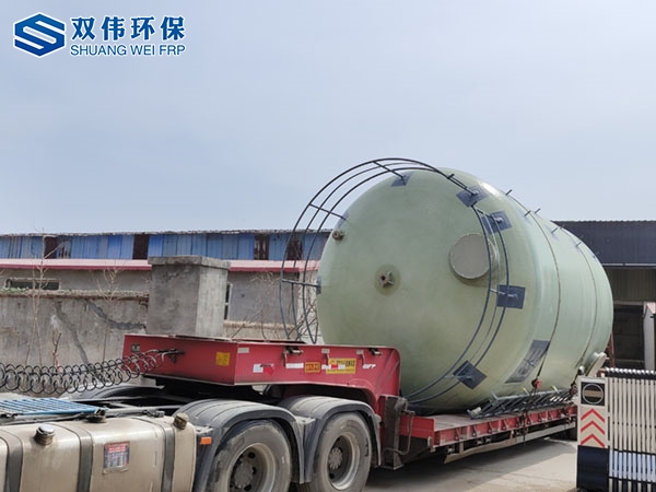 玻璃钢立式储罐